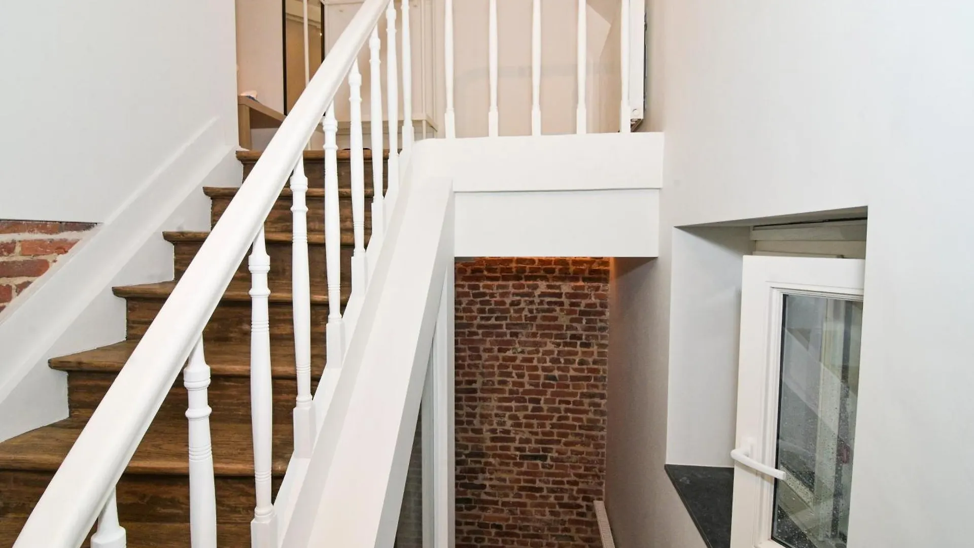 Family Duplex Getaway - Perfectly Positioned For City Adventures Bruselas Bélgica